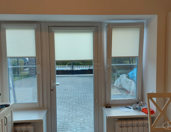 Портфолио Рулонные шторы без сверления